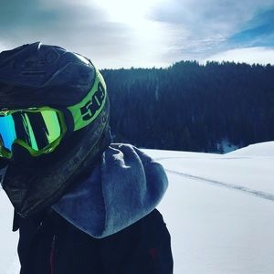 Meet your Posher, Carson